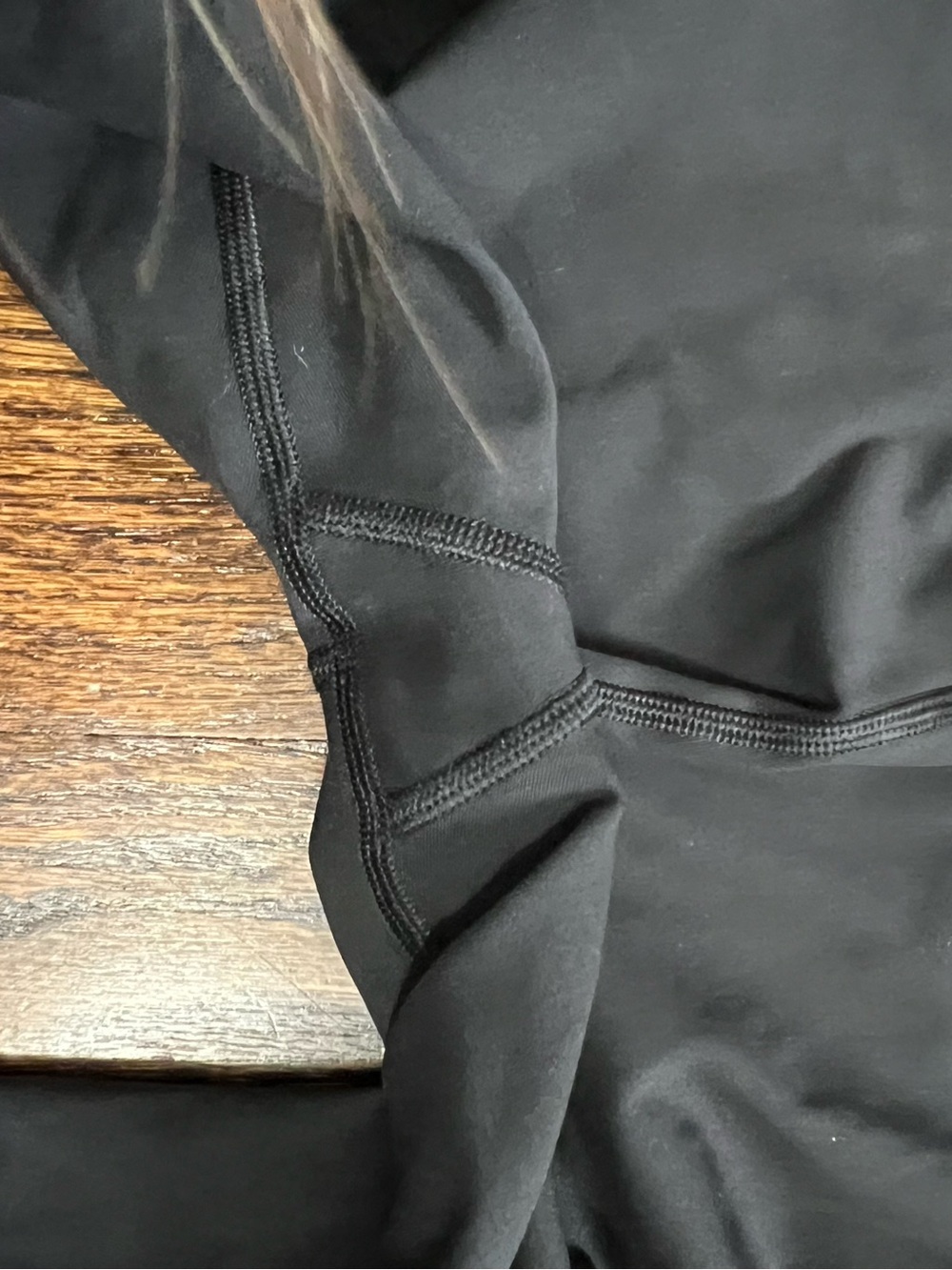 Lululemon black leggings - Picture 6 of 7